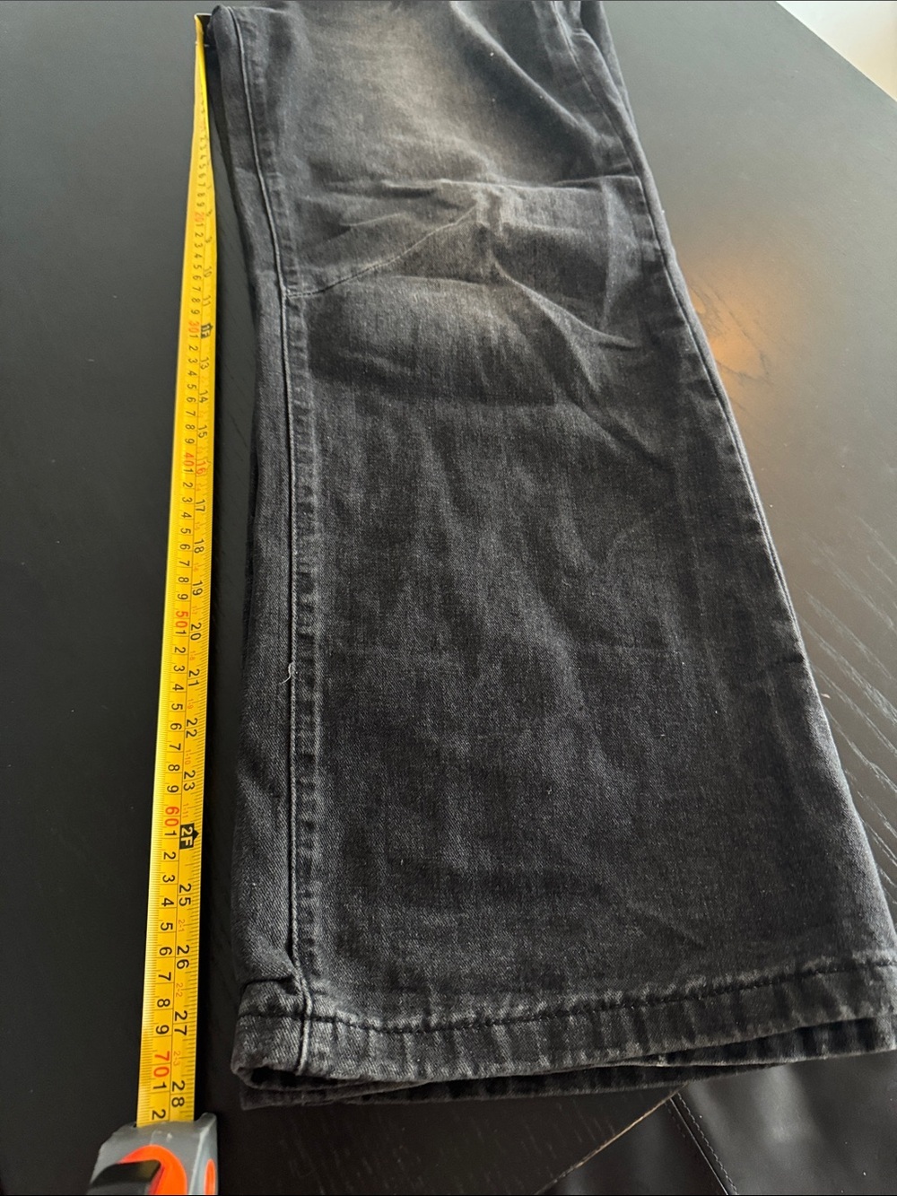 Forever 21 Black Men's Loose Fitting Street Style Washed Jeans size Medium - Picture 4 of 5